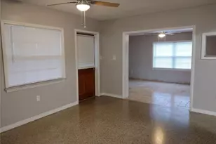 431 Highland Dr, Lake Wales, FL 33898 - Photo 4