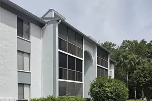 1308 Pine Ridge Cir E, Tarpon Springs, FL 34688 - Photo 1