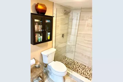7893 Sailboat Key Boulevard S #101, South Pasadena, FL 33707 - Photo 14