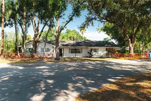 15509 Casey Rd, Tampa, FL 33624 - Photo 1