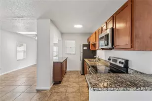 8405 N 37th St, Tampa, FL 33604 - Photo 4