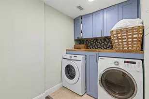 2109 E Flora St, Tampa, FL 33610 - Photo 26