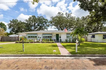 1843 Pasadena Dr, Dunedin, FL 34698 - Photo 1