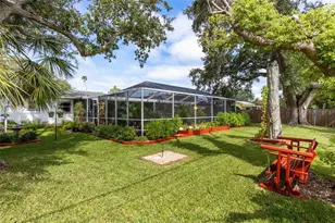 1843 Pasadena Dr, Dunedin, FL 34698 - Photo 32