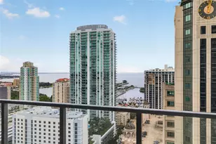 275 1st Ave S, Saint Petersburg, FL 33701 - Photo 34