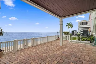 5118 Coquina Key Dr SE, Saint Petersburg, FL 33705 - Photo 2