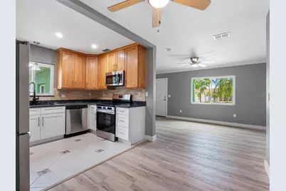 540 80th Avenue, Saint Pete Beach, FL 33706 - Photo 4