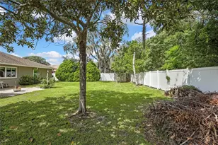 9273 Belvedere St, Spring Hill, FL 34608 - Photo 32