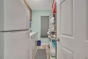 9273 Belvedere St, Spring Hill, FL 34608 - Photo 26
