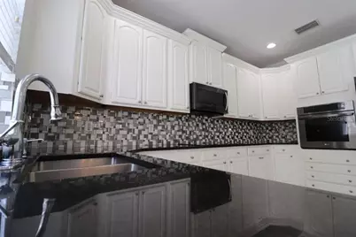 27709 Kirkwood Circle, Wesley Chapel, FL 33544 - Photo 12