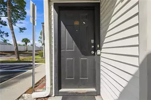 738 Haven Pl, Tarpon Springs, FL 34689 - Photo 6