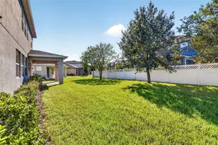 33455 Azalea Ridge Dr, Wesley Chapel, FL 33545 - Photo 2