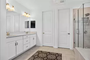 33455 Azalea Ridge Dr, Wesley Chapel, FL 33545 - Photo 16