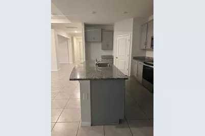 12463 Shining Willow Street, Riverview, FL 33579 - Photo 2