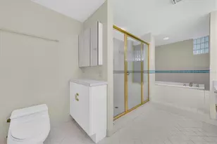 4750 Dolphin Cay Ln S, Saint Petersburg, FL 33711 - Photo 24