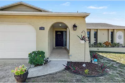 210 Leafwood Road, Tarpon Springs, FL 34689 - Photo 2