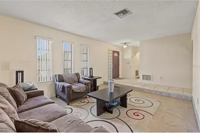 210 Leafwood Road, Tarpon Springs, FL 34689 - Photo 4