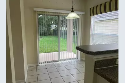5905 Wrenwater Drive, Lithia, FL 33547 - Photo 10