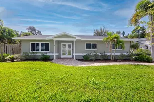 902 Robin Ave, Palm Harbor, FL 34683 - Photo 34