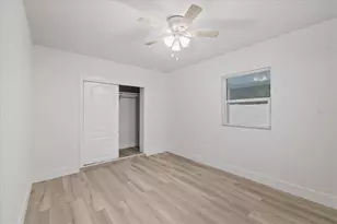 9410 N Valle Dr, Tampa, FL 33612 - Photo 26