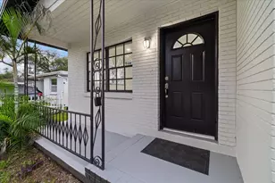 9410 N Valle Dr, Tampa, FL 33612 - Photo 6