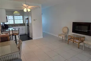 7050 Sunset Way, Saint Pete Beach, FL 33706 - Photo 18