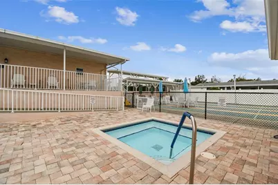 37340 Neukom Avenue, Zephyrhills, FL 33541 - Photo 32
