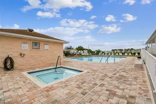 37340 Neukom Ave, Zephyrhills, FL 33541 - Photo 30