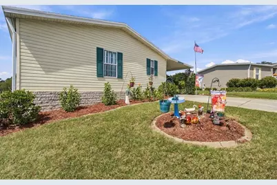 37340 Neukom Avenue, Zephyrhills, FL 33541 - Photo 2