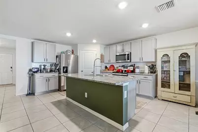 3888 Autumn Amber Drive, Spring Hill, FL 34609 - Photo 10