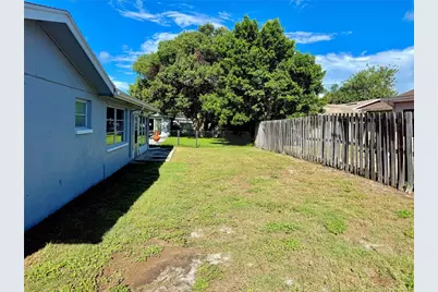 7625 Embassy Boulevard, Port Richey, FL 34668 - Photo 8