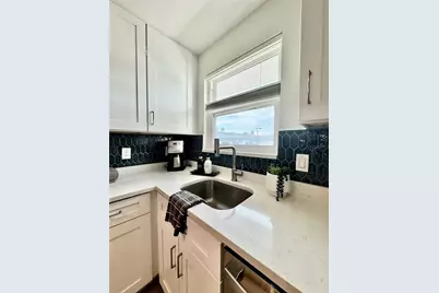 3128 59th Street S #114, Gulfport, FL 33707 - Photo 10