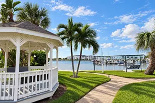 3128 59th St S, Gulfport, FL 33707 - Photo 2
