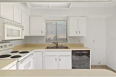 8119 Oak Trace Way #C, Tampa, FL 33634 - Photo 12