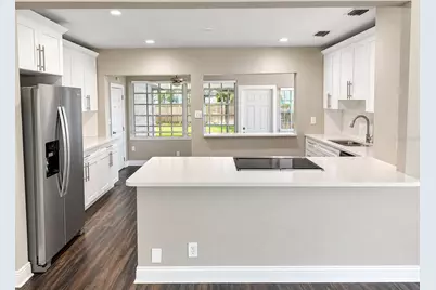3184 11th Avenue N, Saint Petersburg, FL 33713 - Photo 4
