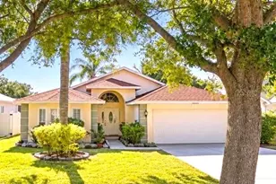 12935 Pineforest Way W, Largo, FL 33773 - Photo 1