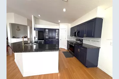 12935 Pineforest Way W, Largo, FL 33773 - Photo 6