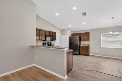 6550 Bayston Hill Place, Zephyrhills, FL 33541 - Photo 8