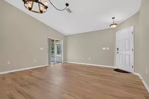 6550 Bayston Hill Pl, Zephyrhills, FL 33541 - Photo 6