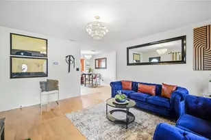 2112 E Nedro Rd, Tampa, FL 33604 - Photo 2