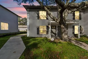 5182 Sunridge Palms Dr, Tampa, FL 33617 - Photo 2