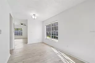 5182 Sunridge Palms Dr, Tampa, FL 33617 - Photo 24