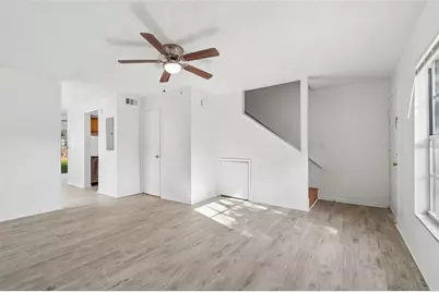 5182 Sunridge Palms Drive #5182, Tampa, FL 33617 - Photo 14