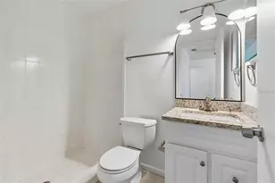 5182 Sunridge Palms Dr, Tampa, FL 33617 - Photo 48