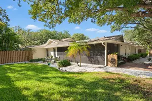119 Parkside Colony Dr, Tarpon Springs, FL 34689 - Photo 8