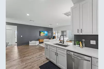 9397 Northcliffe Boulevard, Spring Hill, FL 34606 - Photo 12