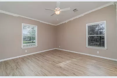 1805 4th Street SW, Ruskin, FL 33570 - Photo 14