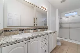 1805 4th St SW, Ruskin, FL 33570 - Photo 16