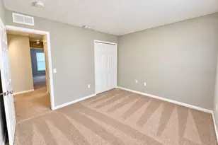 6077 Roble Ave, Spring Hill, FL 34608 - Photo 16