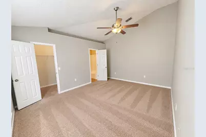 6077 Roble Avenue, Spring Hill, FL 34608 - Photo 10